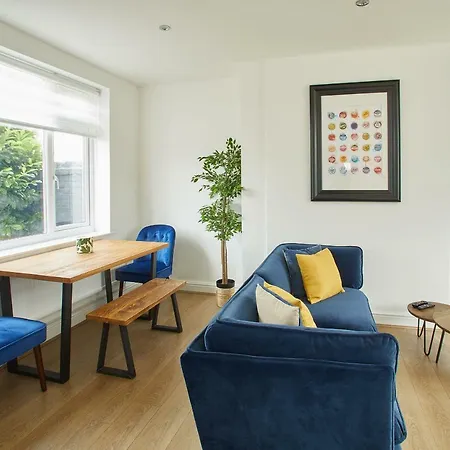 The Briar House بيت للعطل ثورنابي أُن تيز